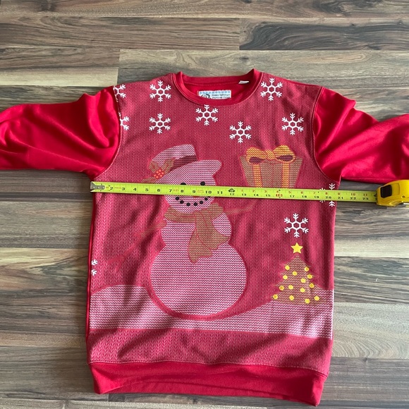 Christmas snowman sweatshirt - Picture 5 of 9
